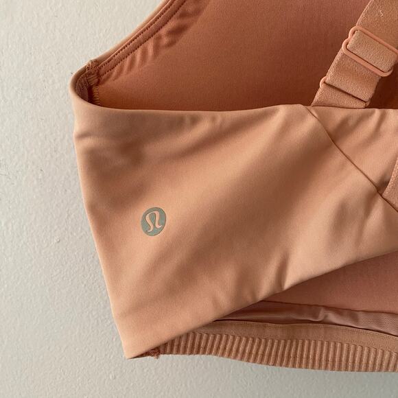 Lululemon Energy Bra Light Pink Padded Sports Bra High Support Women's size 38D - Picture 5 of 8